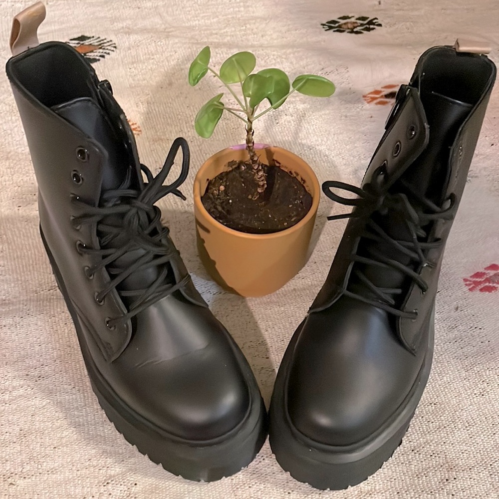 Worn twice! These vegan boots make quite the statement piece to any wardrobe.